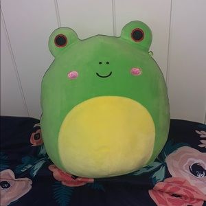 Wendy the frog 8” squishmallow